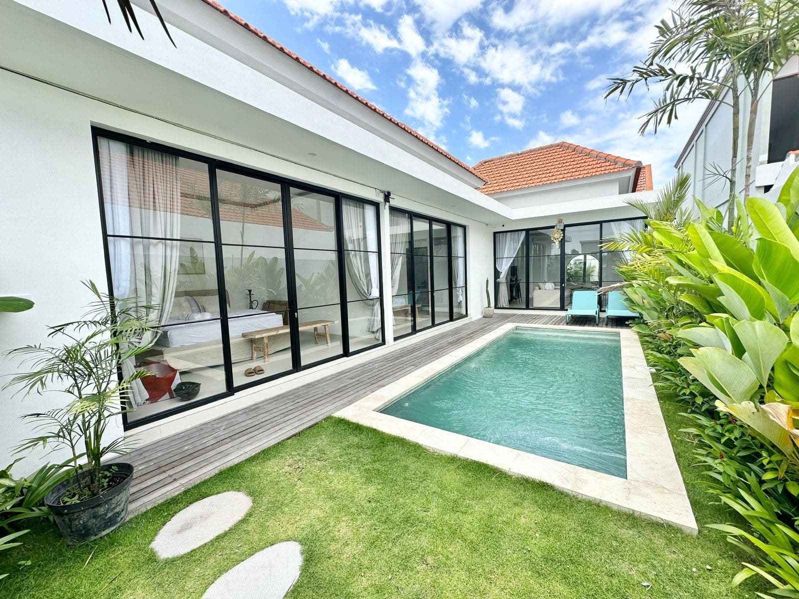 2-BEDROOM PRETTY VILLA IN SESEH - Image 1