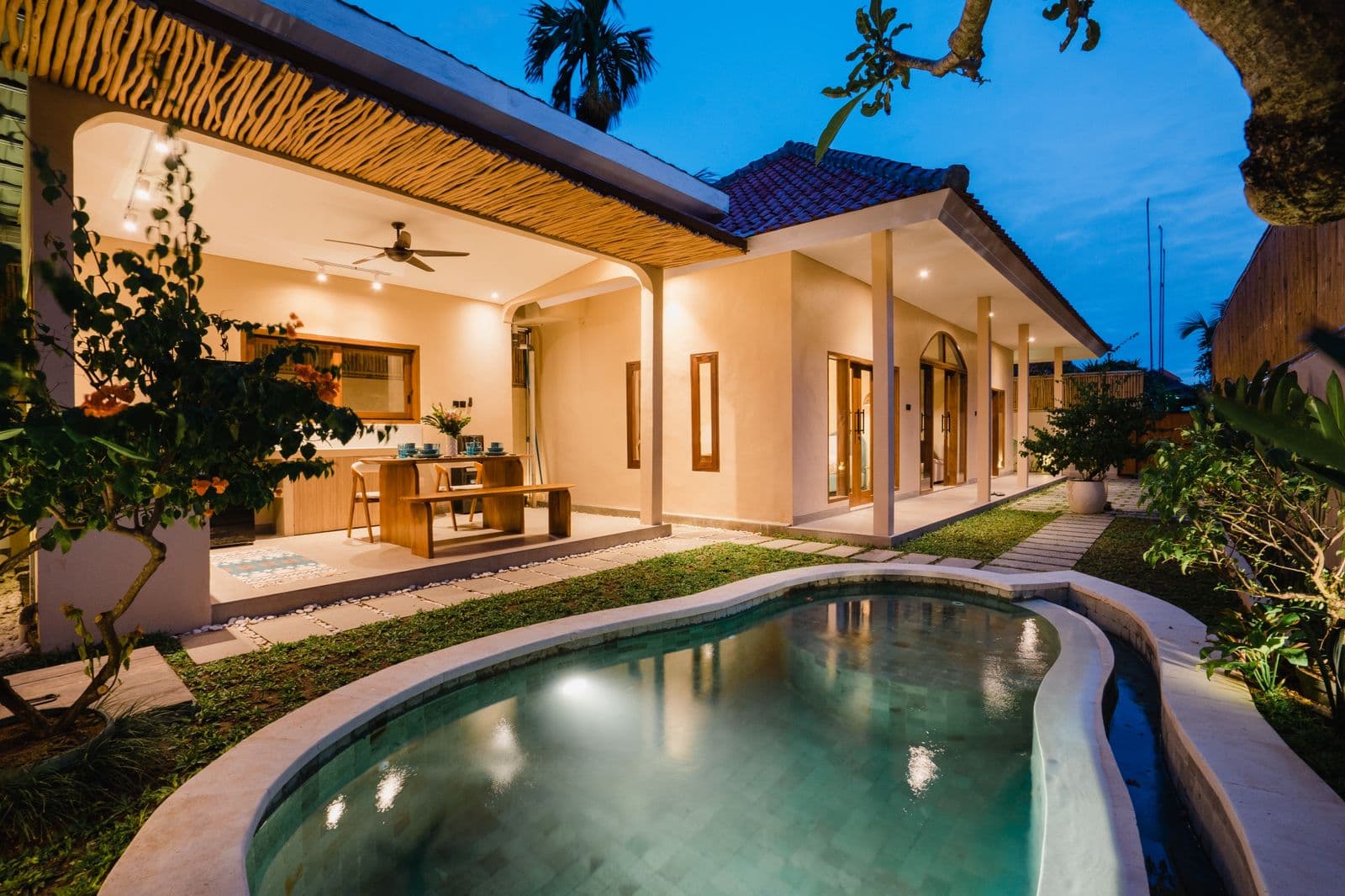 AFFORDABLE & HOMIE 2-BEDROOM VILLA IN A STRATEGIC CANGGU LOCATION - Canggu - Image 1