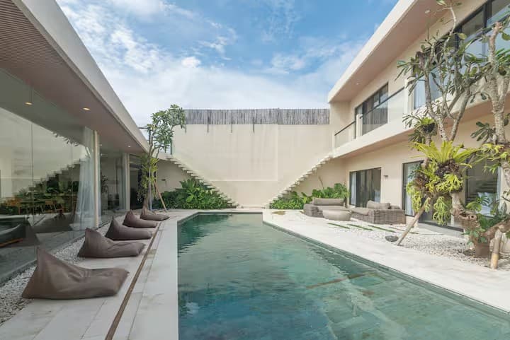 Exterior view of 5-BEDROOM LUXURY VILLA – Canggu