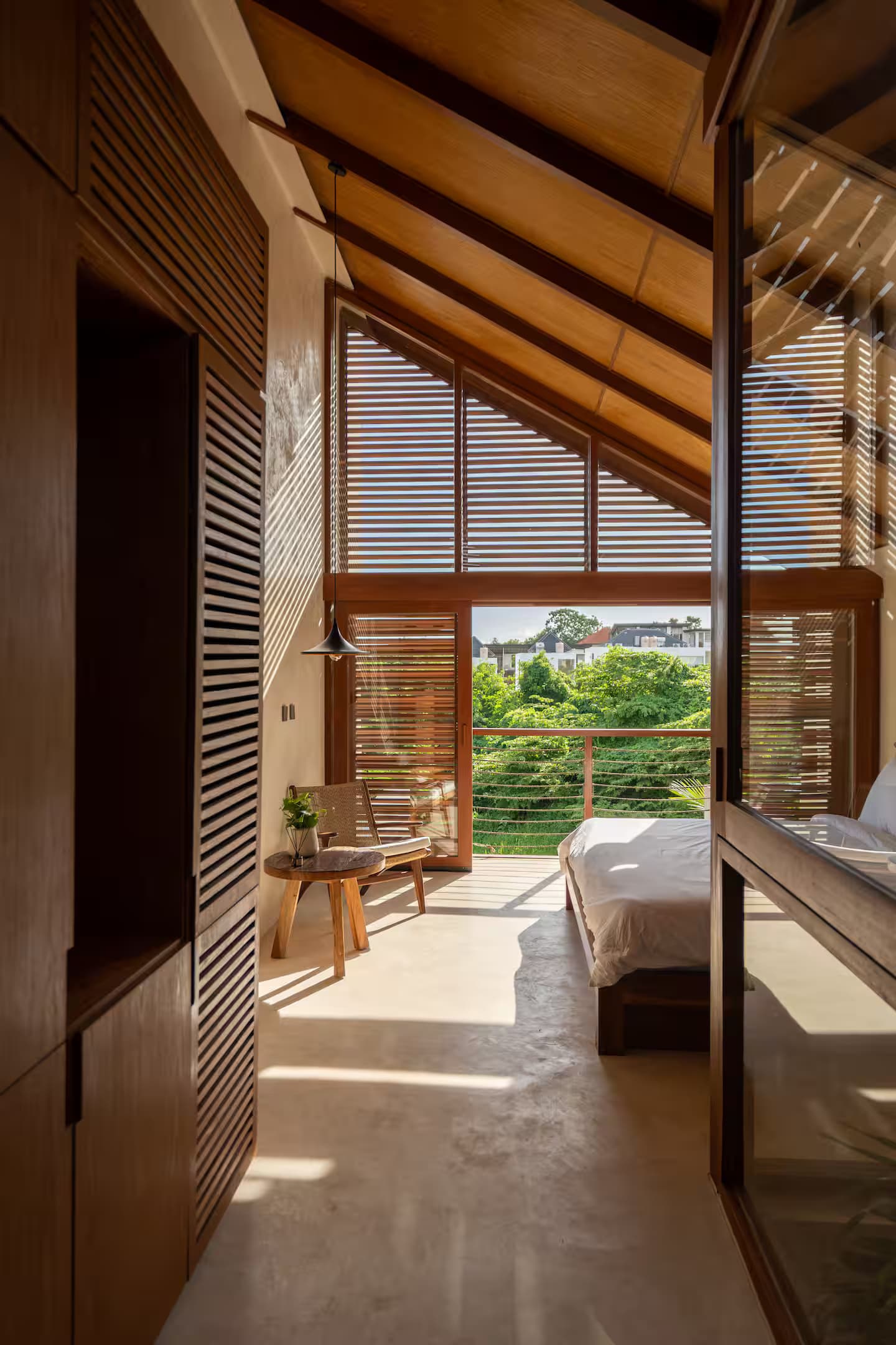 Exterior view of 1-Bedroom Villa with Office – Pererenan
