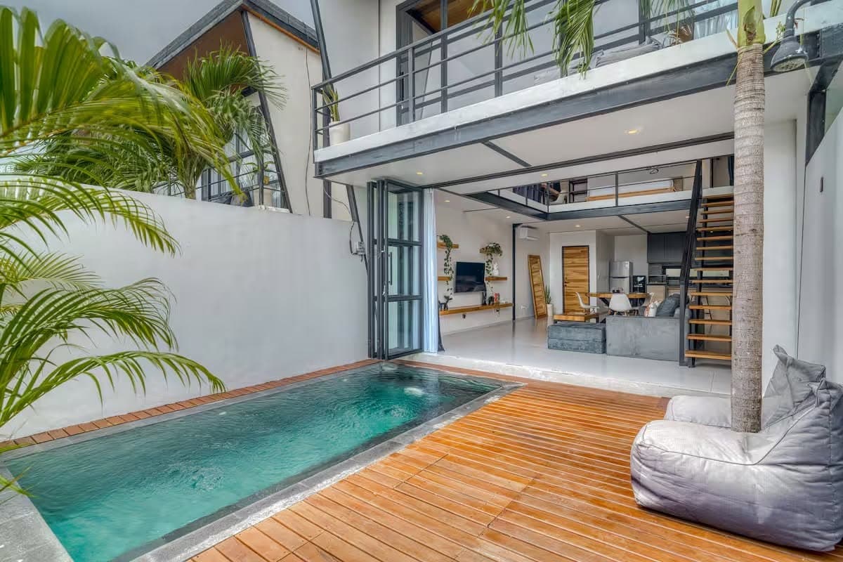 Exterior view of MODERN & HOMIE 1-BEDROOM VILLA WITH PRIVATE POOL 6 MINUTES FROM ECHO BEACH