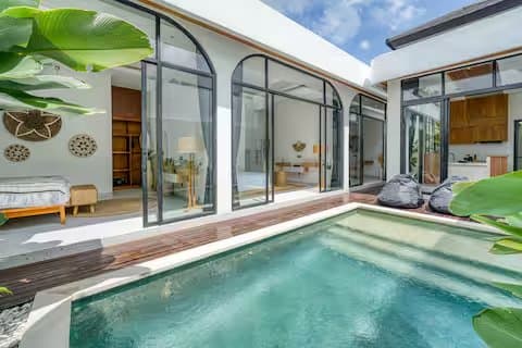 Exterior view of 3-BEDROOM VILLA – PERERENAN BEACHSIDE