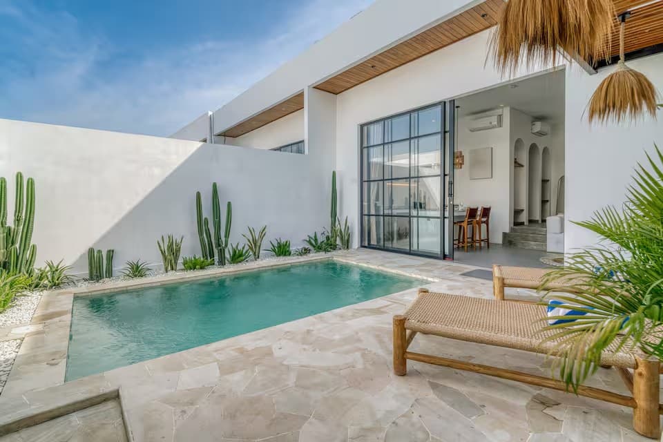 1 Bedroom Modern Villa - Canggu - Image 1